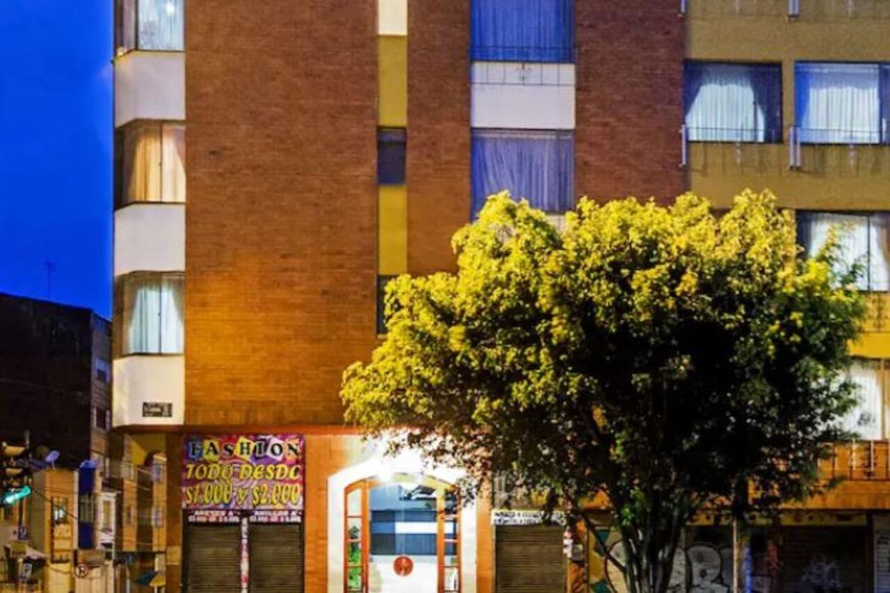 Apartahotel Bogota Gran Marquez, Apartaestudios Y Habitaciones Zewnętrze zdjęcie