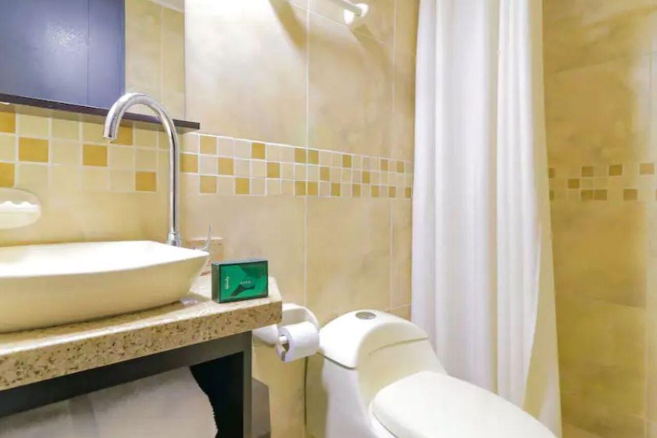 Apartahotel Bogota Gran Marquez, Apartaestudios Y Habitaciones Zewnętrze zdjęcie