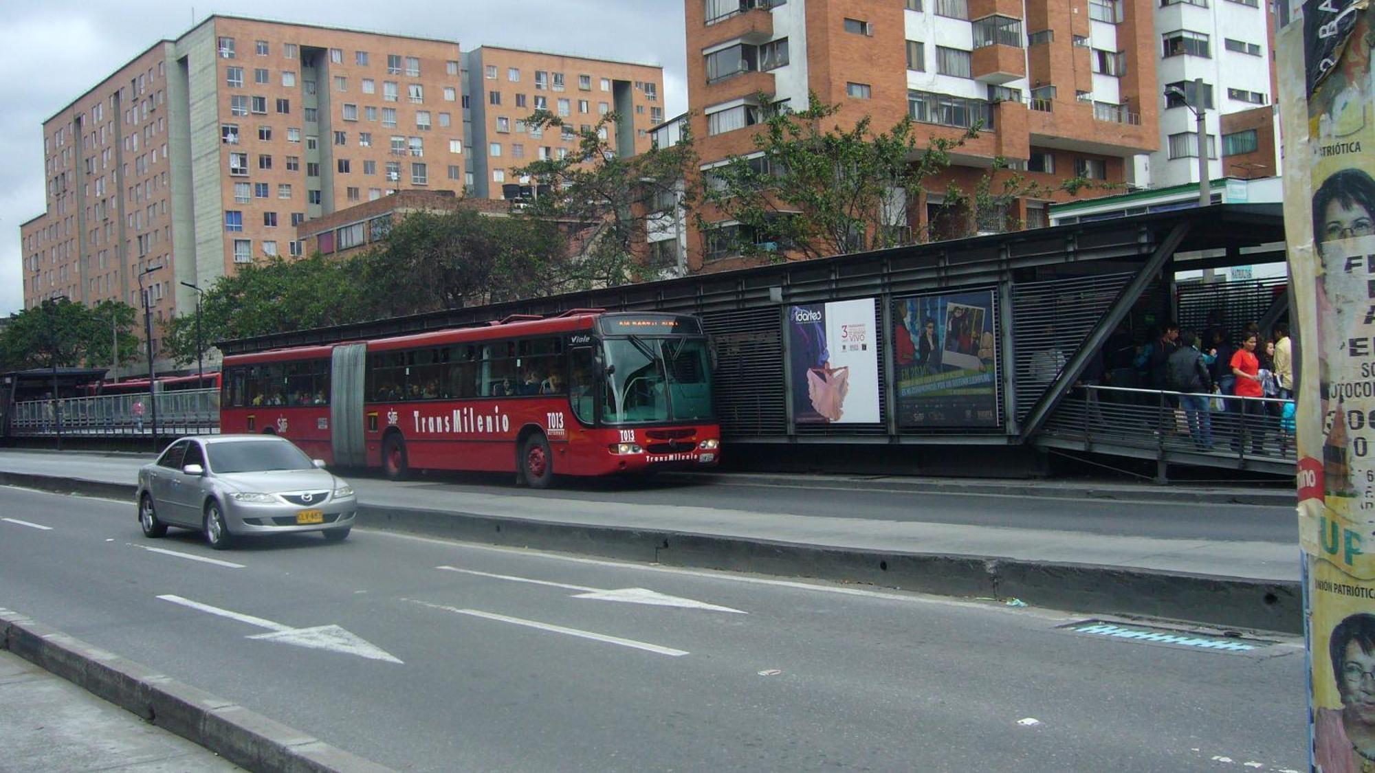 Apartahotel Bogota Gran Marquez, Apartaestudios Y Habitaciones Zewnętrze zdjęcie