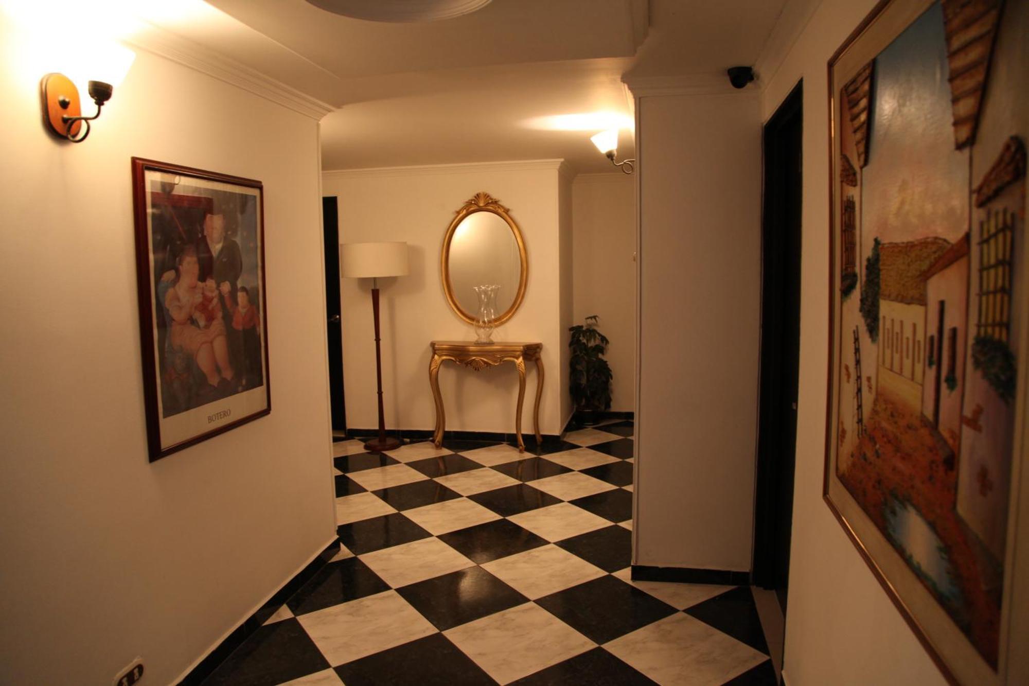 Apartahotel Bogota Gran Marquez, Apartaestudios Y Habitaciones Zewnętrze zdjęcie