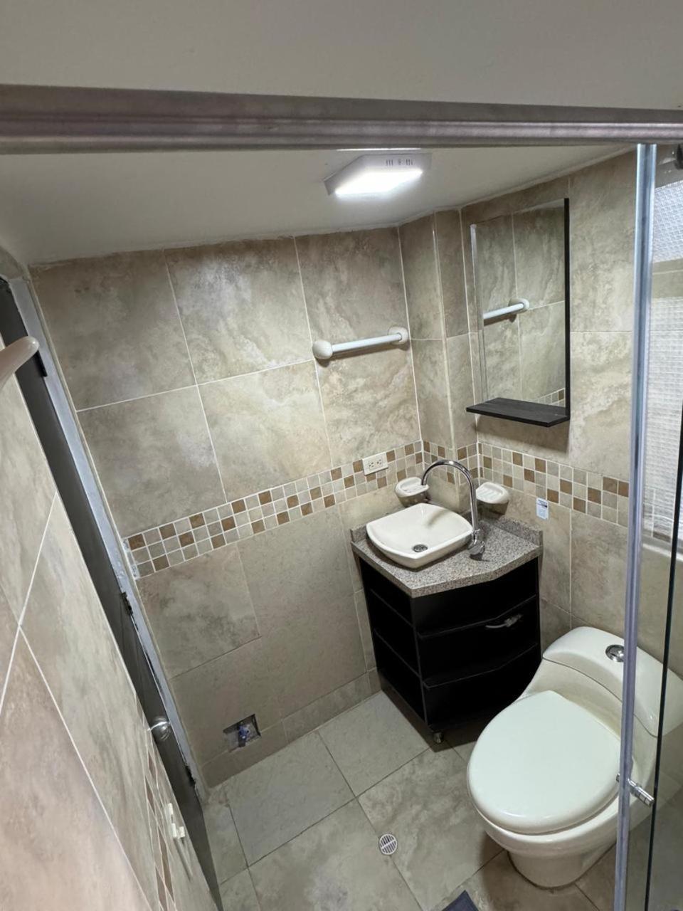 Apartahotel Bogota Gran Marquez, Apartaestudios Y Habitaciones Zewnętrze zdjęcie